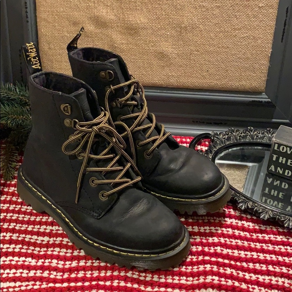 Barely worn doc martins